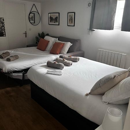 Studio Proche Gare Et Versailles 4 Min A Pied Train Vers Paris Marly-le-Roi Eksteriør bilde